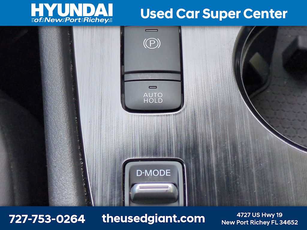 Used 2022 Nissan Rogue SV w/ SV Premium Package FWD image 27