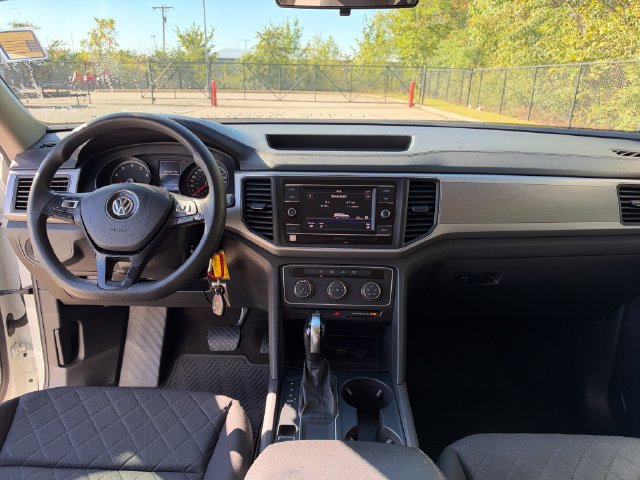 Used 2018 Volkswagen Atlas S FWD image 15