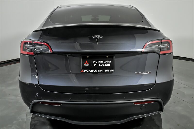Used 2022 Tesla Model Y Performance AWD/4WD image 8