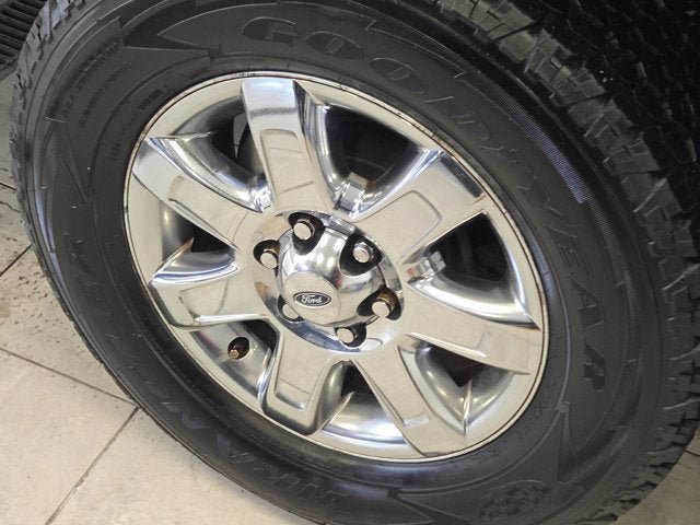 Used 2014 Ford F150 XLT w/ Equipment Group 302A Luxury AWD/4WD image 14
