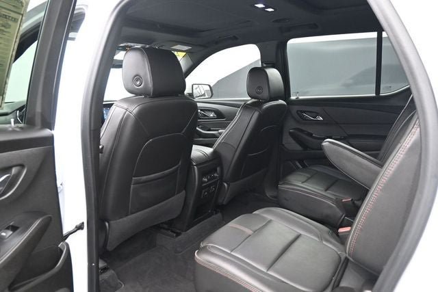 Used 2022 Chevrolet Traverse RS AWD/4WD image 16