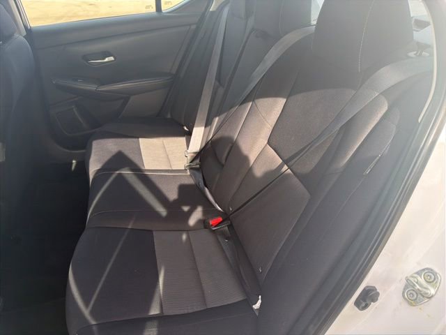 Used 2021 Nissan Sentra SV image 7