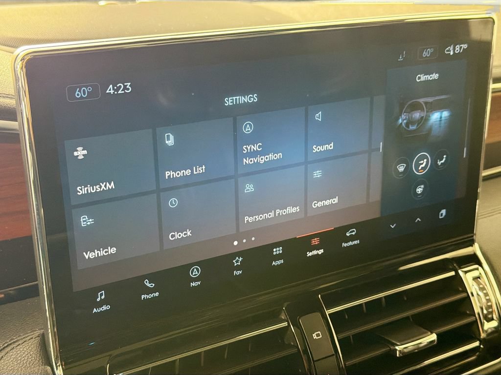 Certified 2023 Lincoln Navigator L Reserve RWD image 15