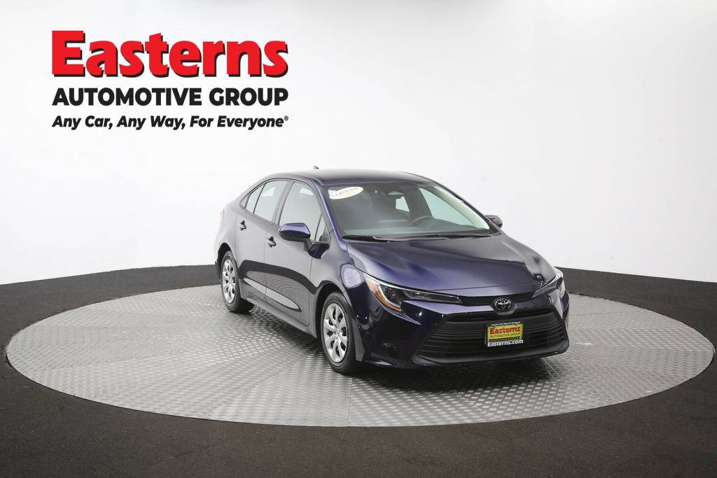 Used 2024 Toyota Corolla LE FWD image 47