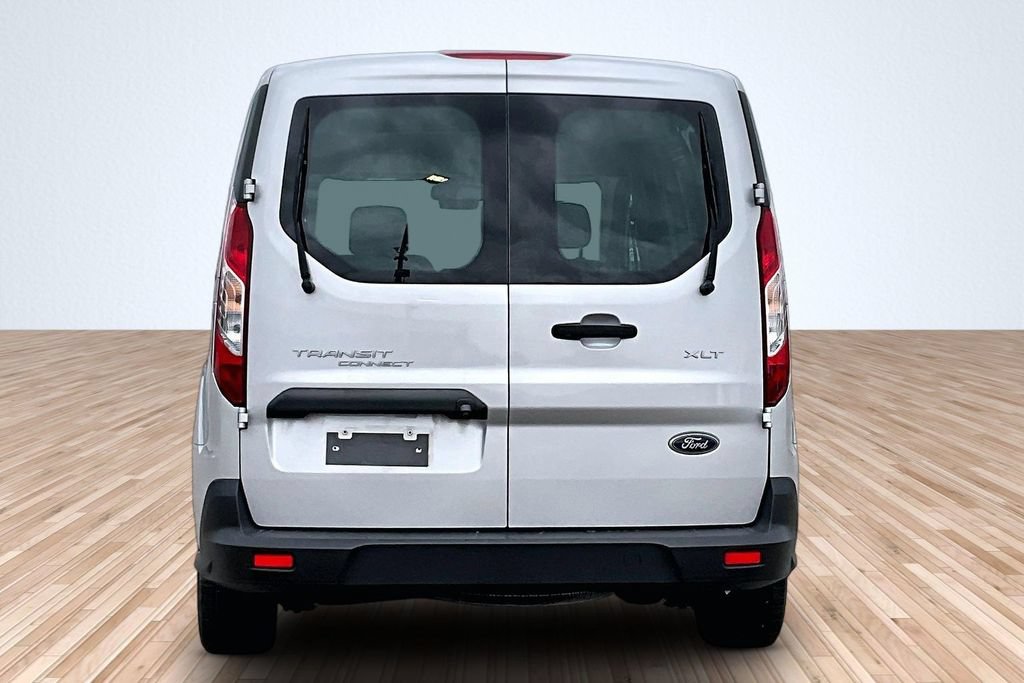 Used 2023 Ford Transit Connect XLT FWD image 4
