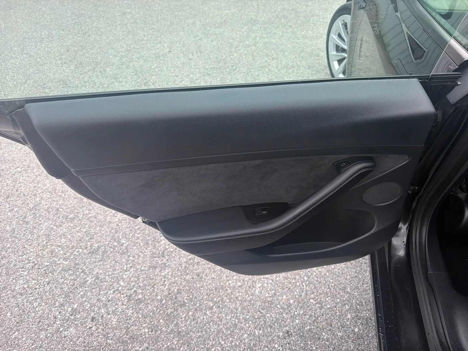 Used 2022 Tesla Model 3 Standard Range RWD image 14