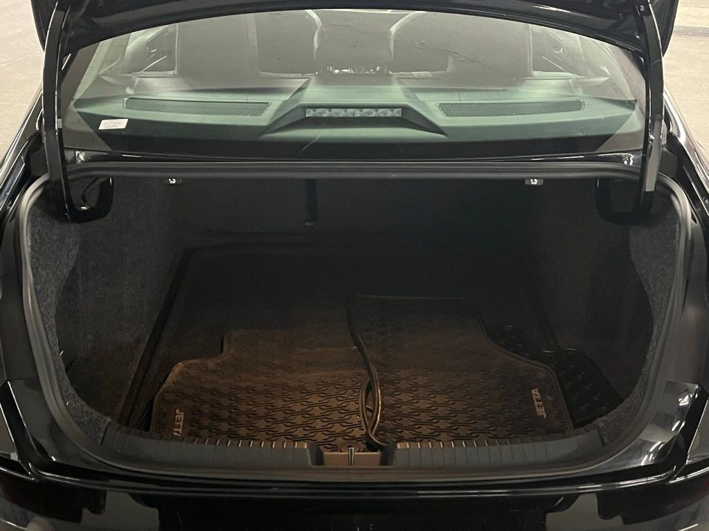 Used 2021 Volkswagen Jetta SEL image 34