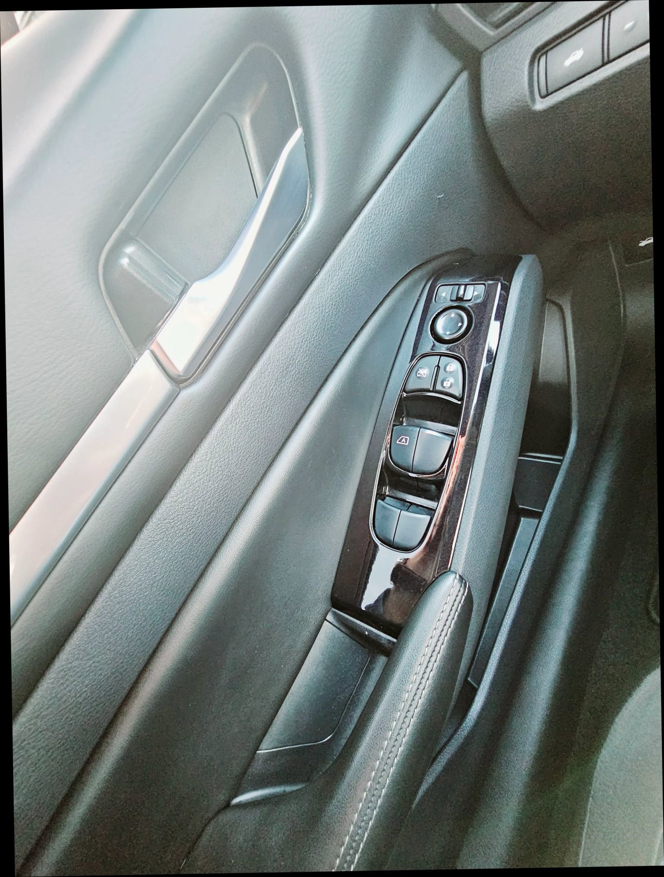 Used 2023 Nissan Altima 2.5 SV image 29