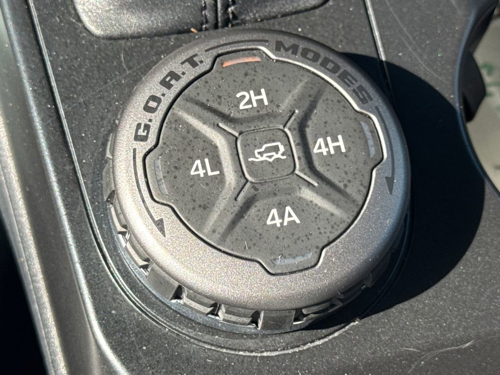 Used 2025 Ford Bronco Badlands AWD/4WD image 46