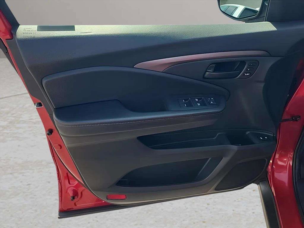 Used 2023 Honda Passport EX-L image 17