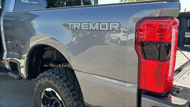 New 2026 Ford F250 XLT w/ XLT Premium Package AWD/4WD image 14