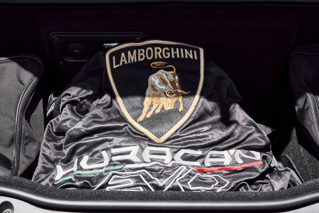 Used 2021 Lamborghini Huracan EVO RWD image 20