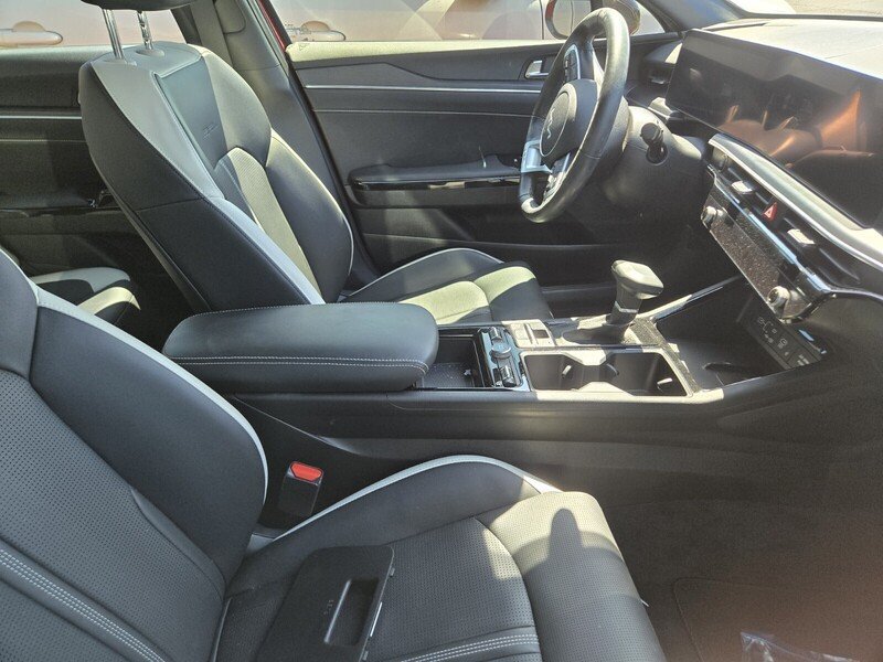 Certified 2025 Kia K5 GT-Line FWD image 3