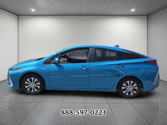 Used 2022 Toyota Prius Prime Limited FWD image 2