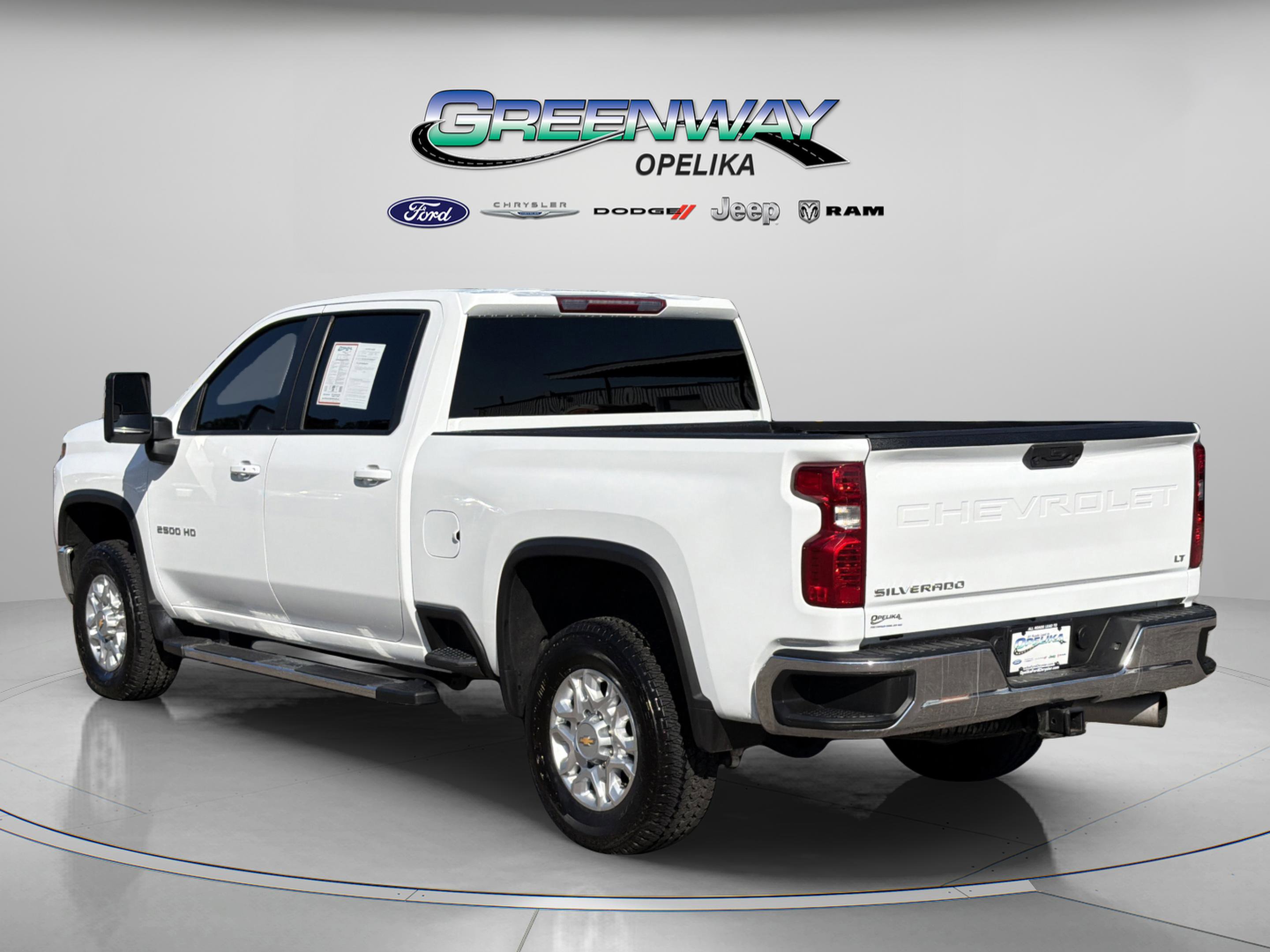 Used 2022 Chevrolet Silverado 2500 LT w/ Convenience Package image 19