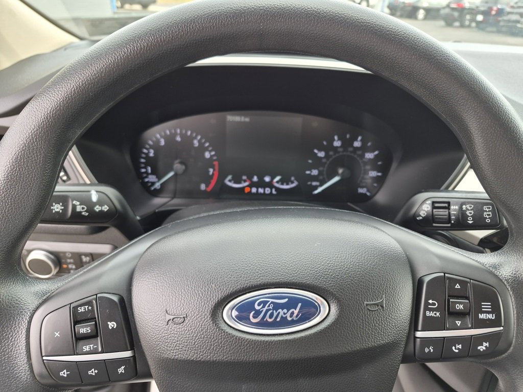 Used 2020 Ford Escape SE image 14