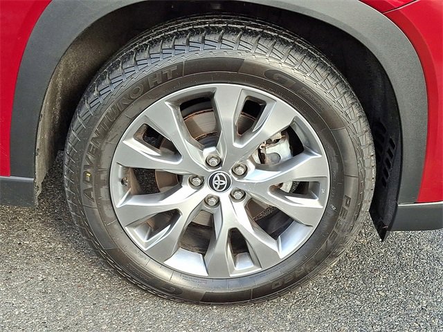 Used 2024 Toyota Grand Highlander Limited image 8