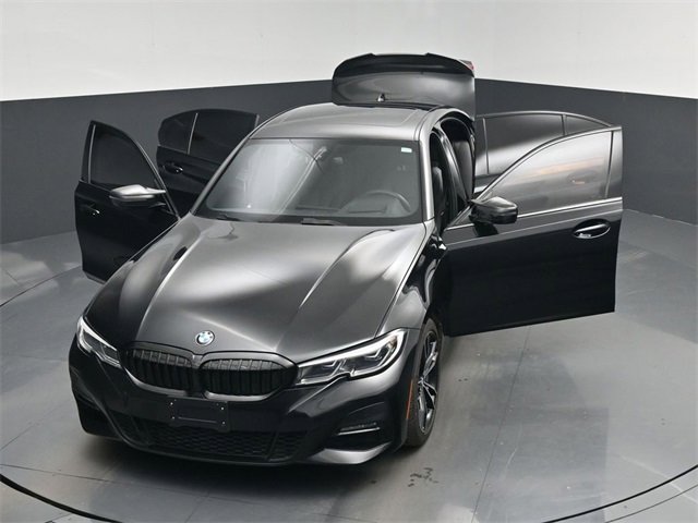 Used 2022 BMW 330i Sedan w/ M Sport Package image 59