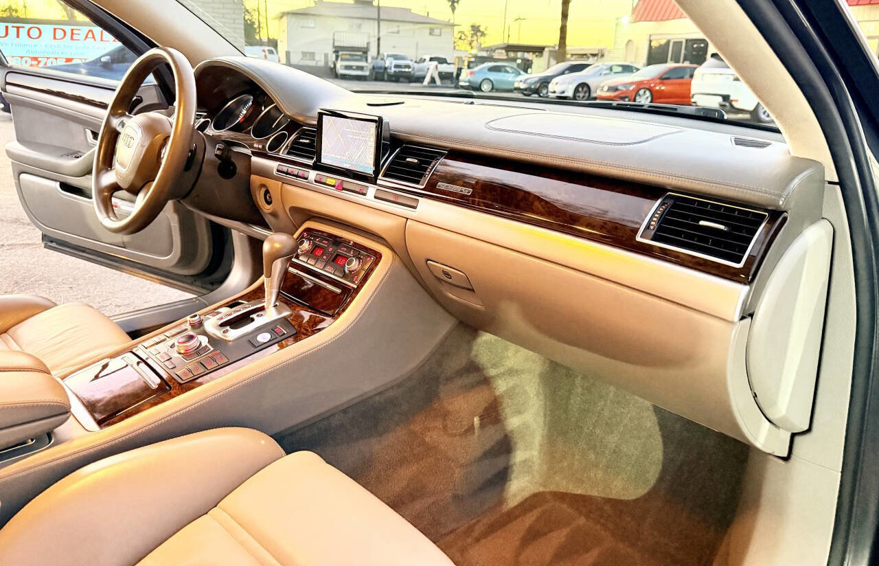 Used 2008 Audi S8 AWD/4WD image 38