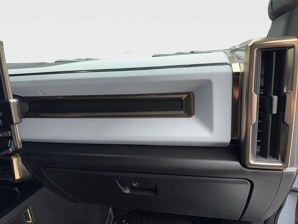 Used 2025 GMC Hummer EV 2X image 56