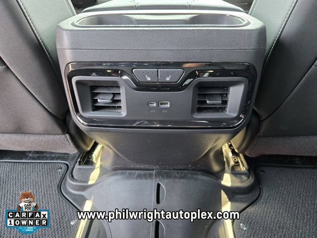 Used 2024 GMC Sierra 1500 AT4 w/ Technology Package AWD/4WD image 12