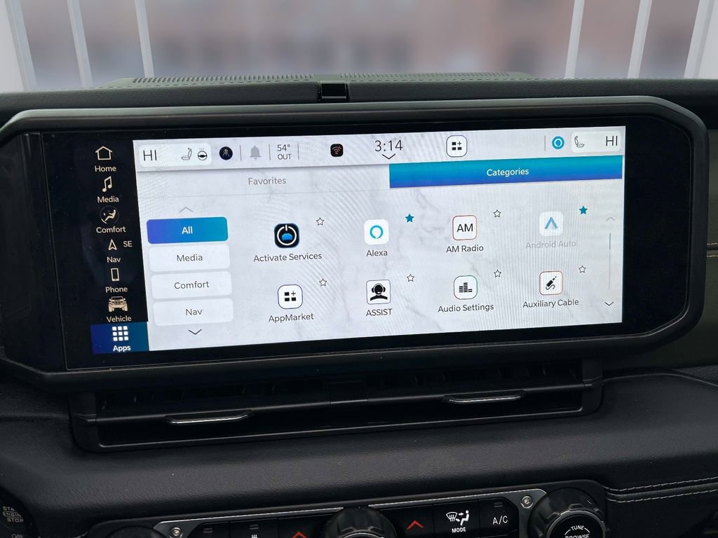 Used 2024 Jeep Wrangler High Altitude AWD/4WD image 33