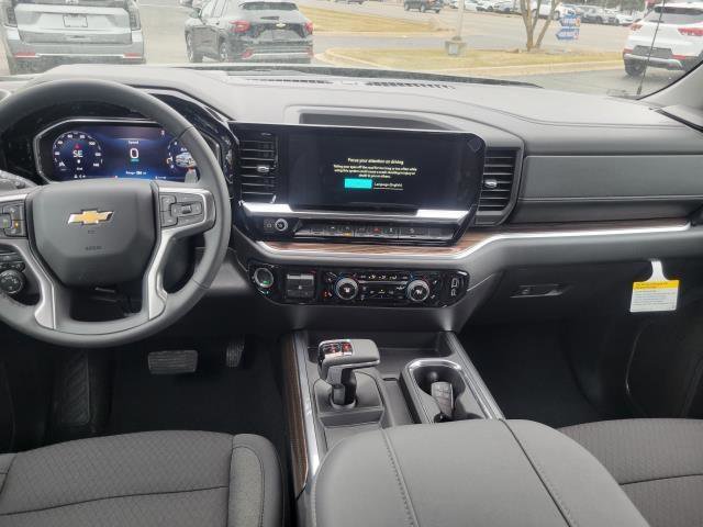 New 2026 Chevrolet Silverado 1500 LT w/ Z71 Off-Road Package image 24