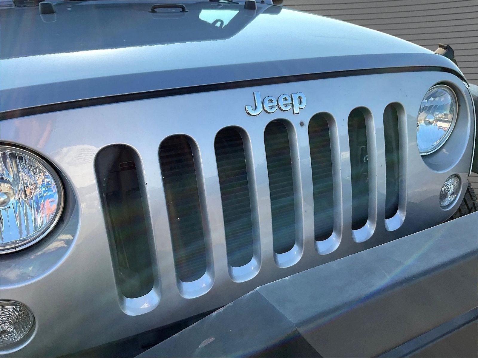 Used 2017 Jeep Wrangler Unlimited Sport AWD/4WD image 25