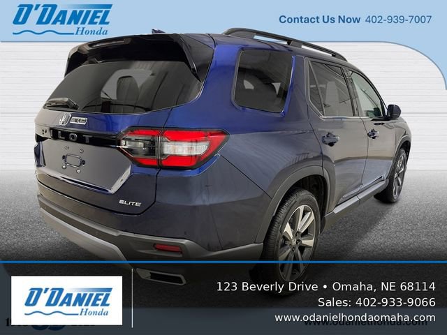 Used 2025 Honda Pilot Elite image 6