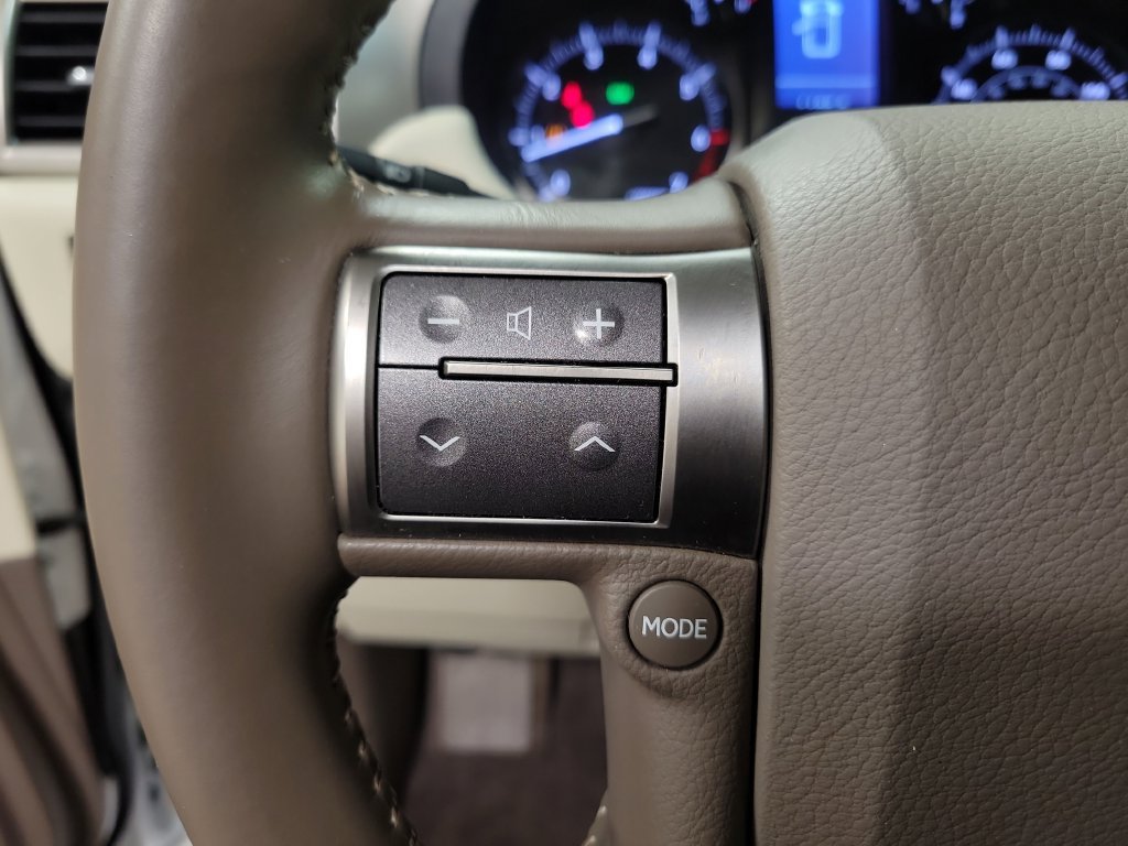Used 2019 Lexus GX 460 Premium w/ Premium Package AWD/4WD image 23