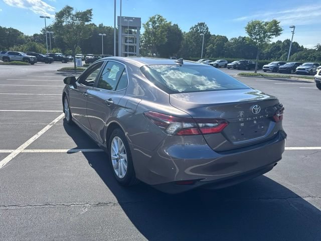 Used 2024 Toyota Camry LE FWD image 7
