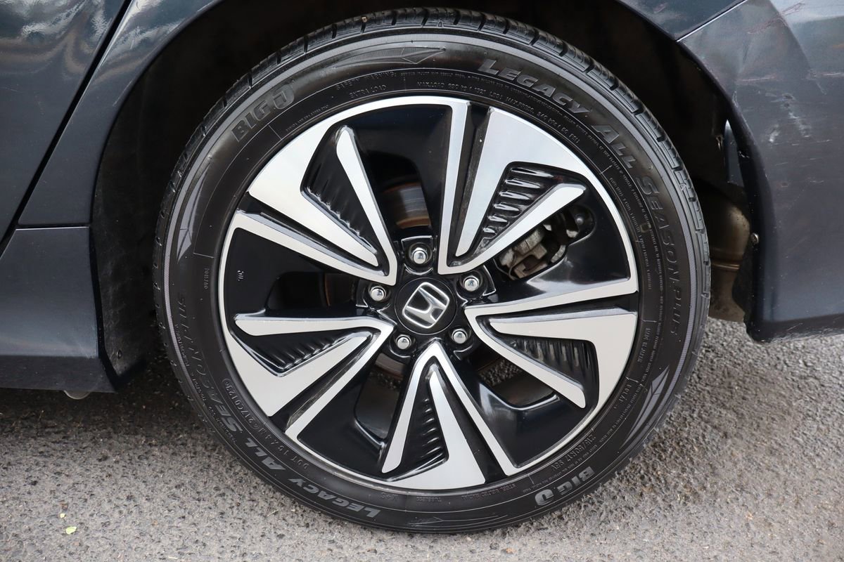 Used 2017 Honda Civic EX-L image 43