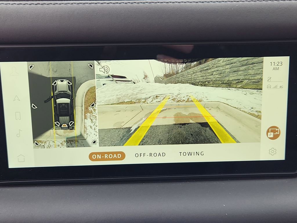 Used 2024 Land Rover Defender 110 S image 21