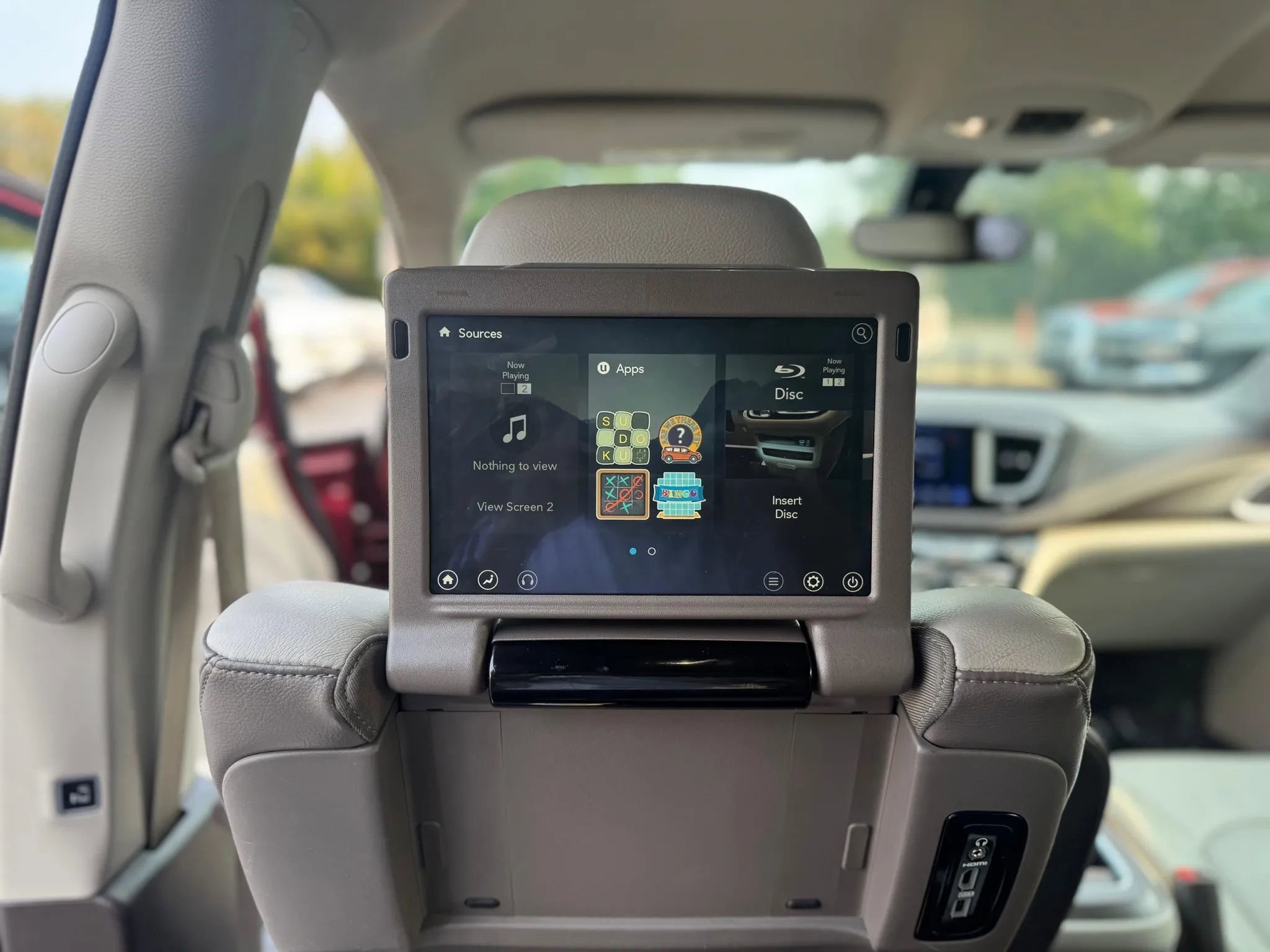 Used 2017 Chrysler Pacifica Touring-L Plus image 27