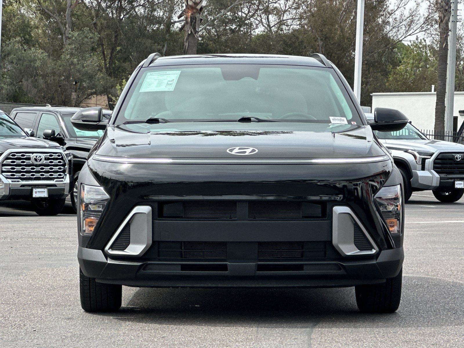 Used 2025 Hyundai Kona SEL FWD image 7
