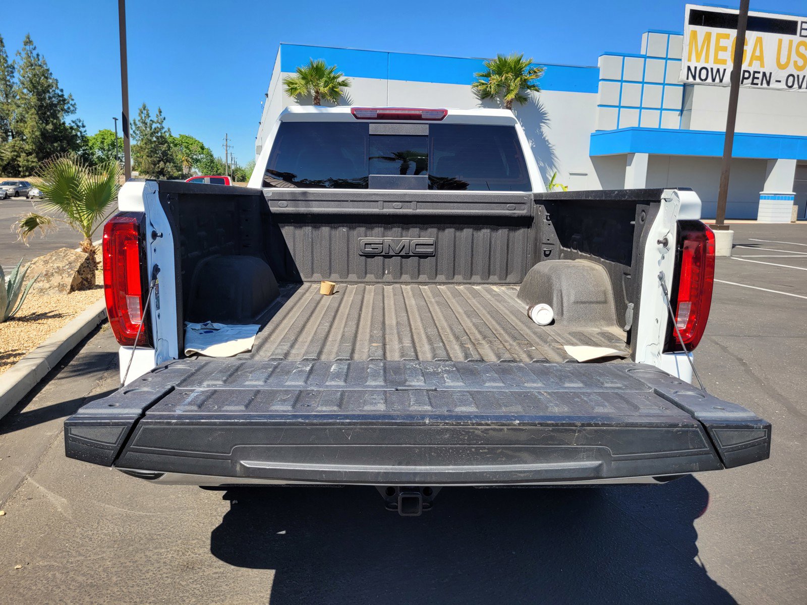 Used 2023 GMC Sierra 1500 SLT w/ SLT Premium Plus Package image 27