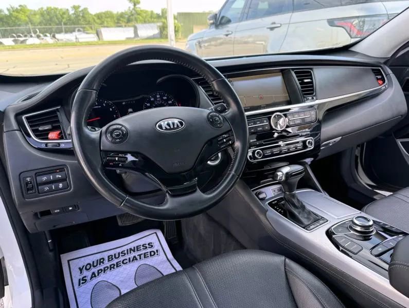 Used 2015 Kia K900 Premium RWD image 25