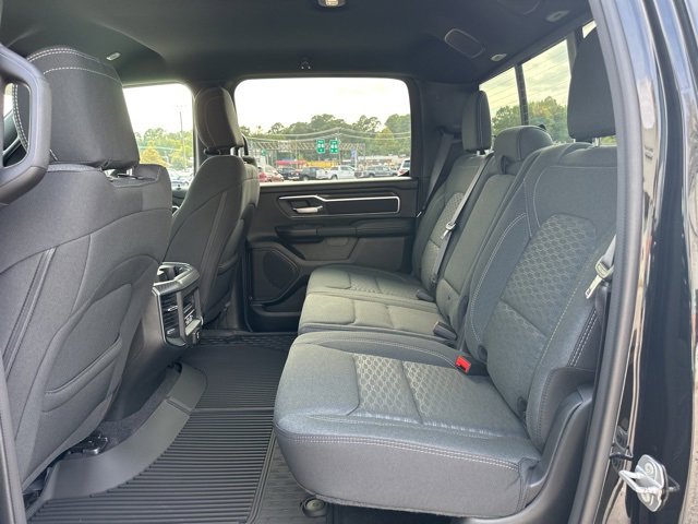 New 2026 RAM 1500 4x4 Crew Cab image 31