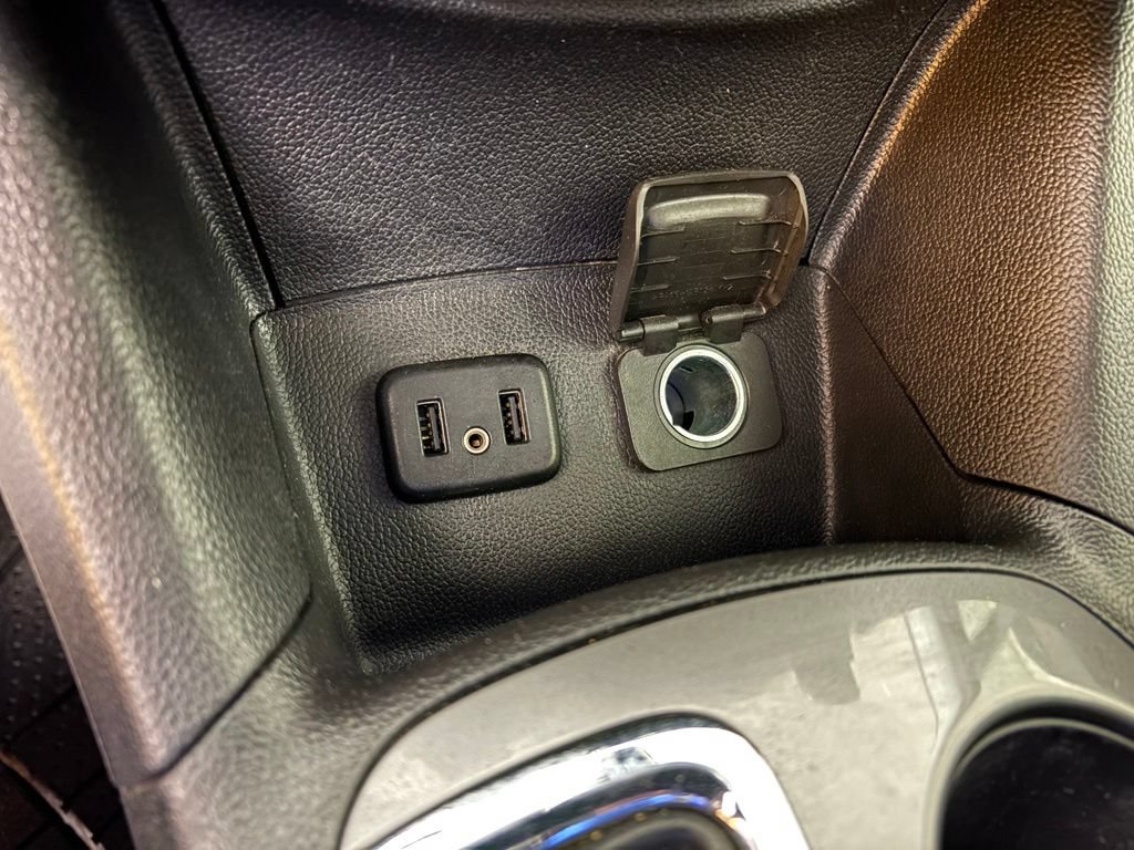 Certified 2019 Chevrolet Cruze LT w/ Convenience Package FWD image 30
