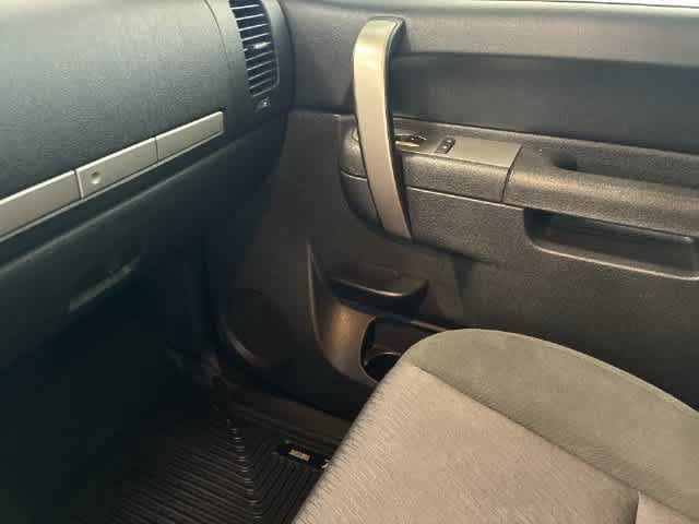 Used 2013 Chevrolet Silverado 1500 LT RWD image 29