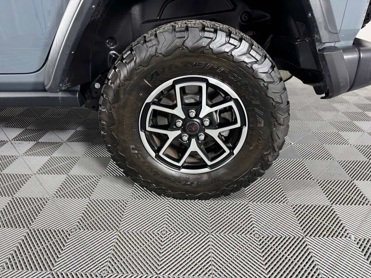 Used 2025 Jeep Wrangler Unlimited Rubicon image 34