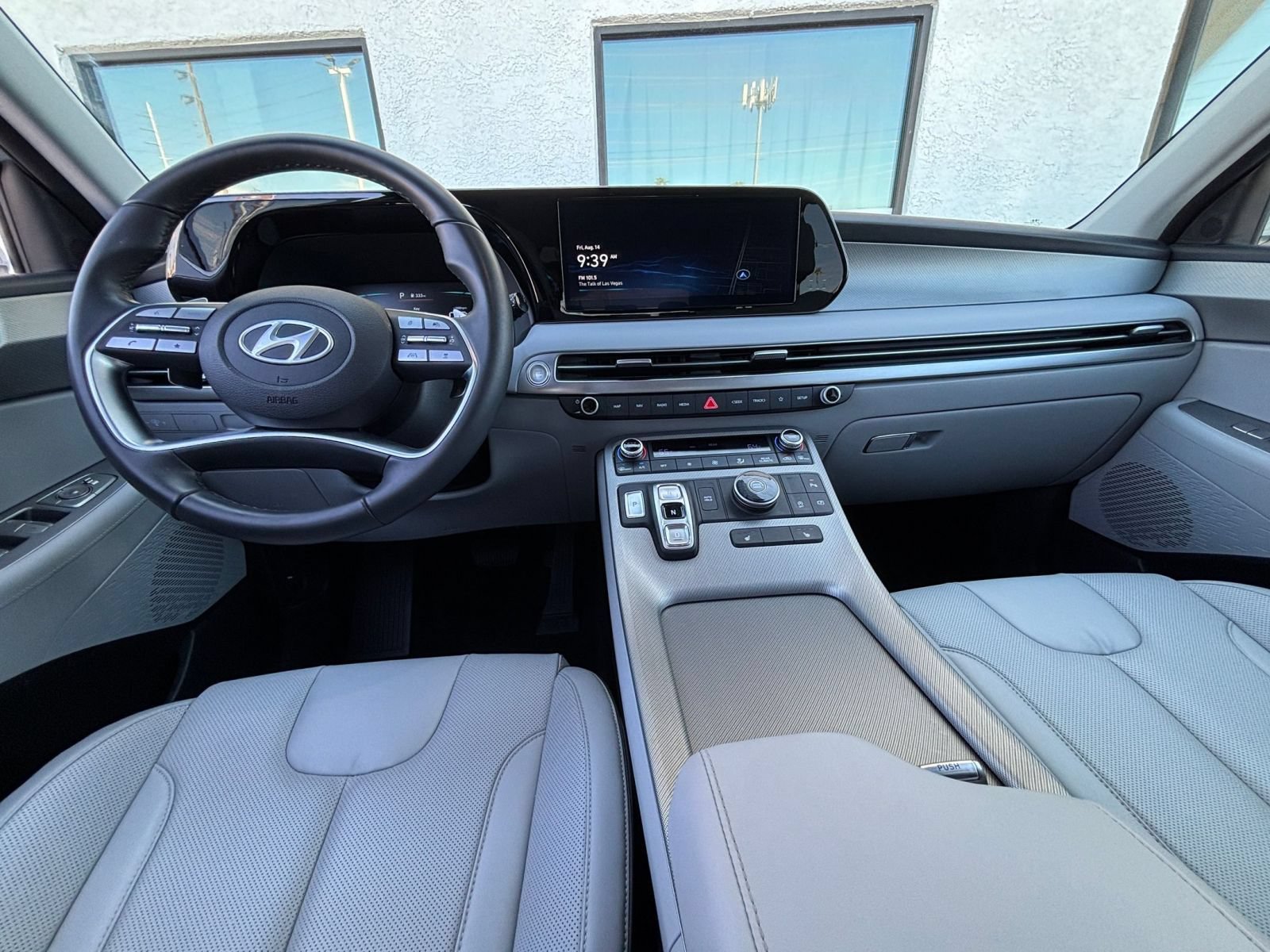 Used 2025 Hyundai Palisade SEL FWD image 36