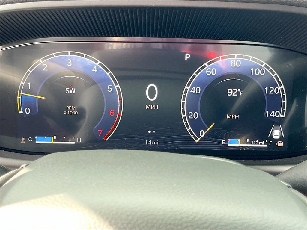 New 2025 Jeep Wagoneer L Series II w/ Premium Group I image 18