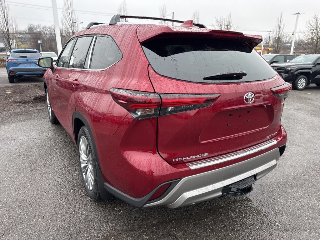 Used 2026 Toyota Highlander Platinum AWD/4WD image 16