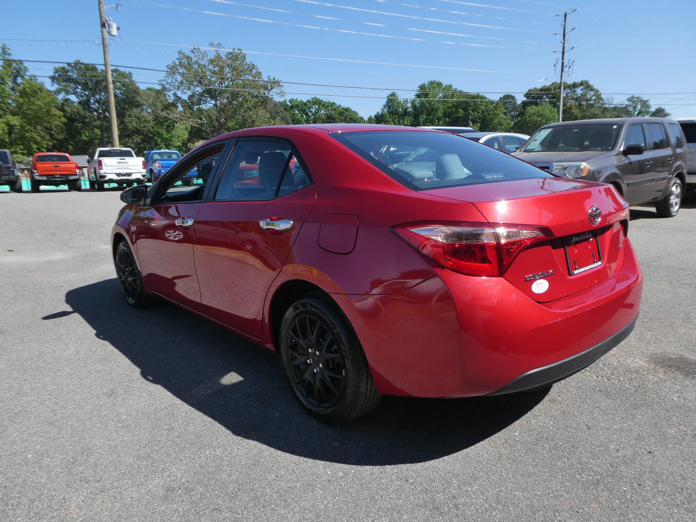 Used 2017 Toyota Corolla LE FWD image 8