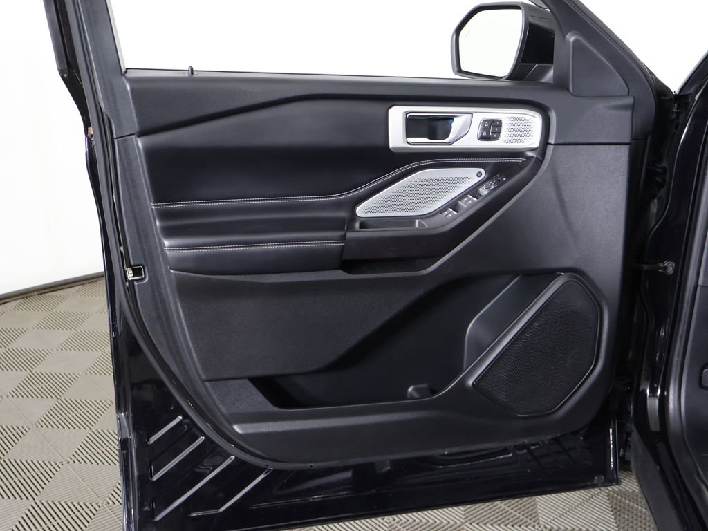 Used 2020 Ford Explorer ST w/ ST Street Pack AWD/4WD image 30