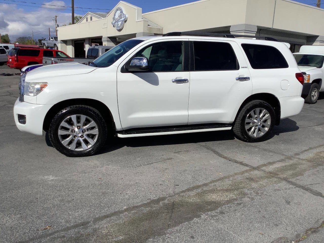 Used 2015 Toyota Sequoia Limited AWD/4WD image 20