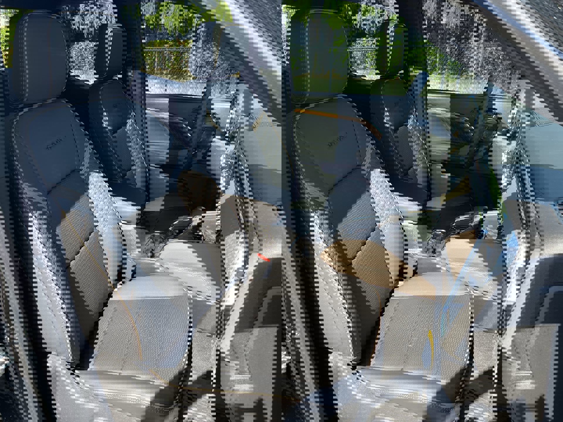 New 2025 GMC Canyon Denali w/ LPO, Denali Black Edition image 64