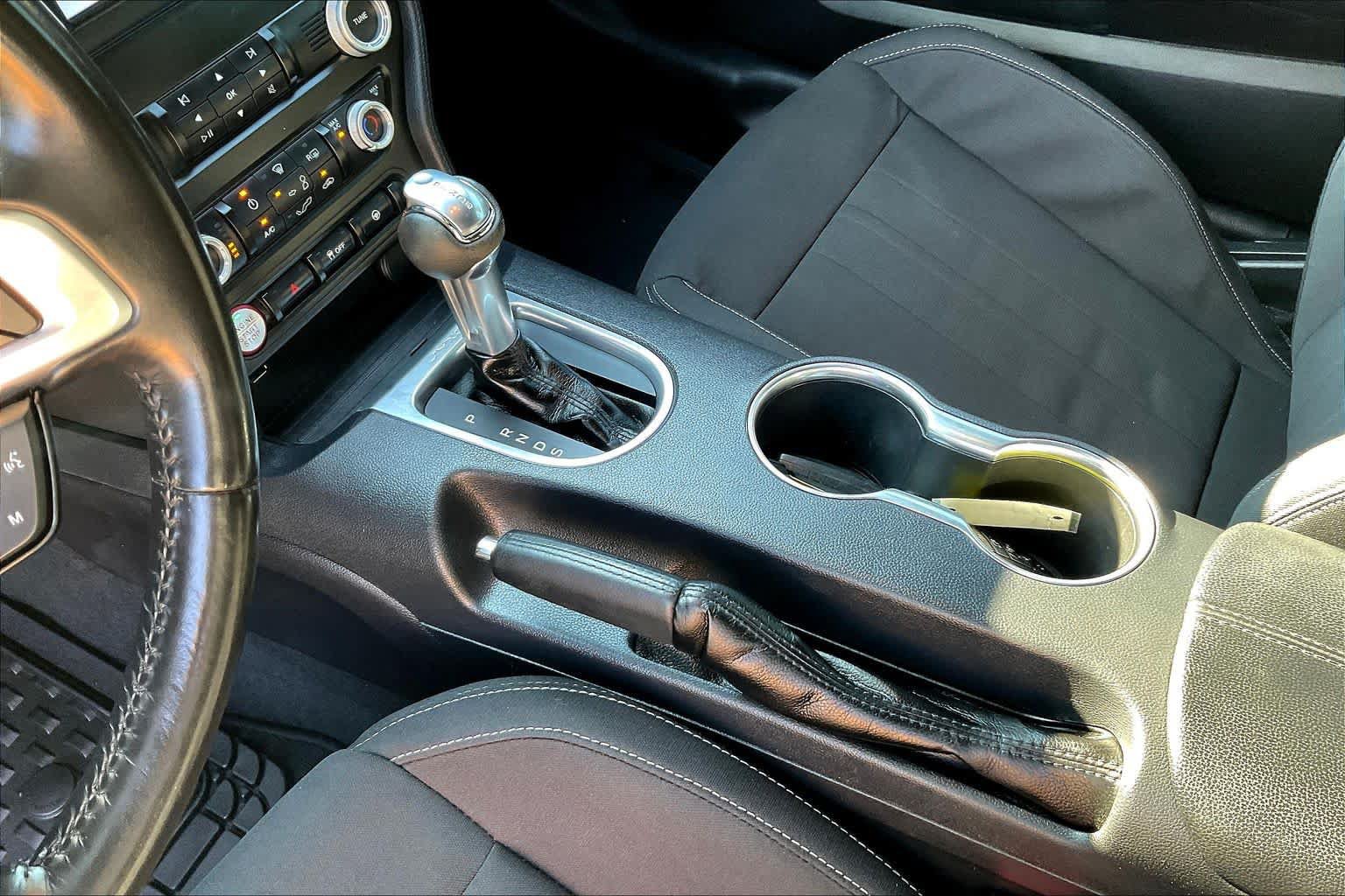 Used 2022 Ford Mustang GT w/ GT Performance Package RWD image 16