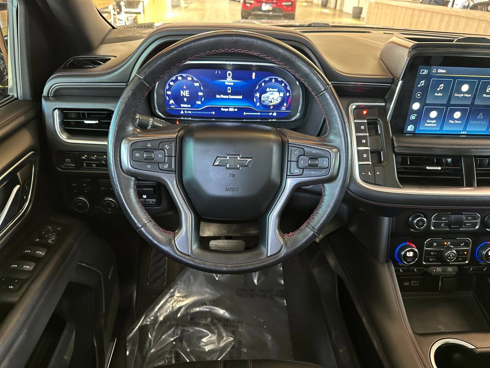 Used 2022 Chevrolet Tahoe RST w/ Luxury Package AWD/4WD image 18